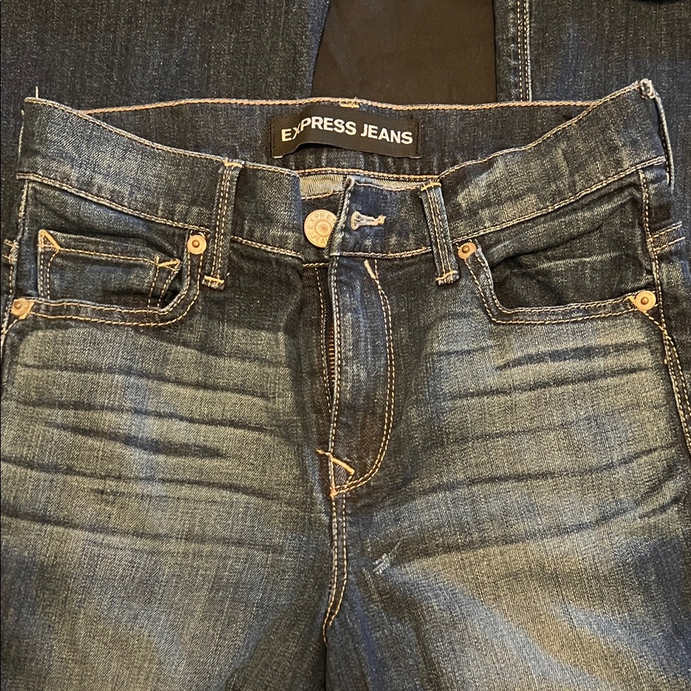 EXPRESS💙JEANS